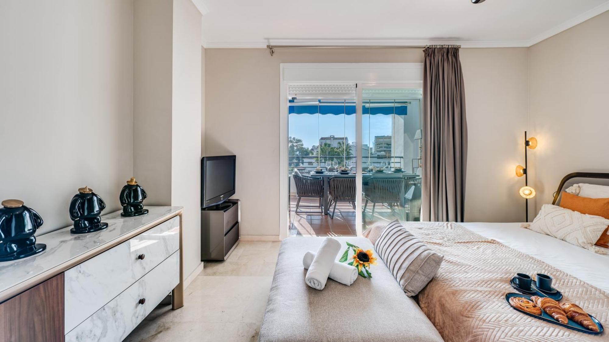 Apartment Mediterranean Dream Banus Penthouse With Seaviews Marbella