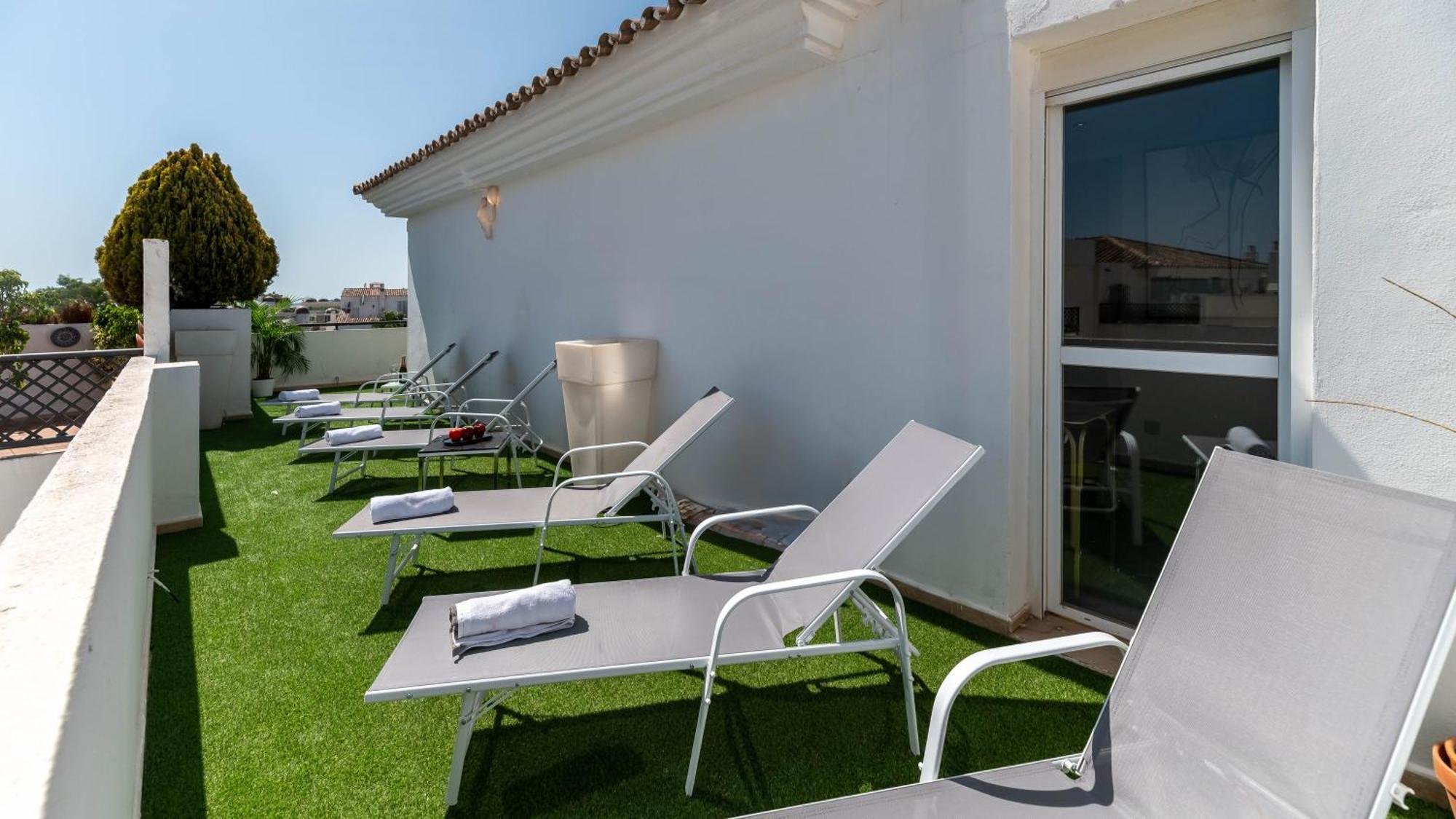 Mediterranean Dream Banus Penthouse With Seaviews *