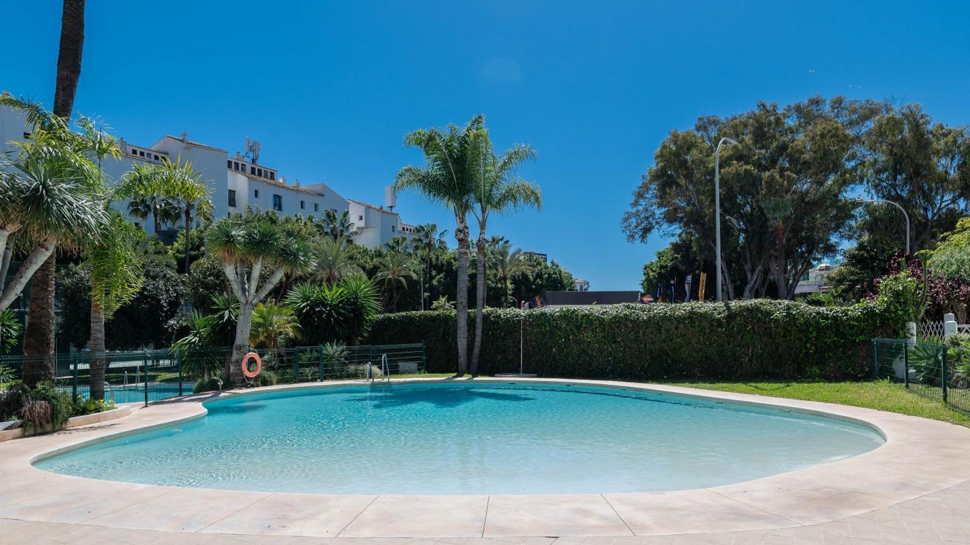 Mediterranean Dream Banus Penthouse With Seaviews Apartment